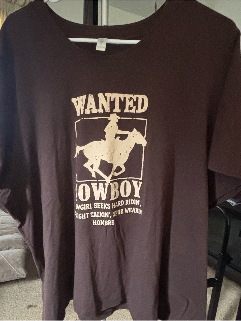 Women's Short-Sleeve Graphic Tee in Brown with Cream Cowboy Print